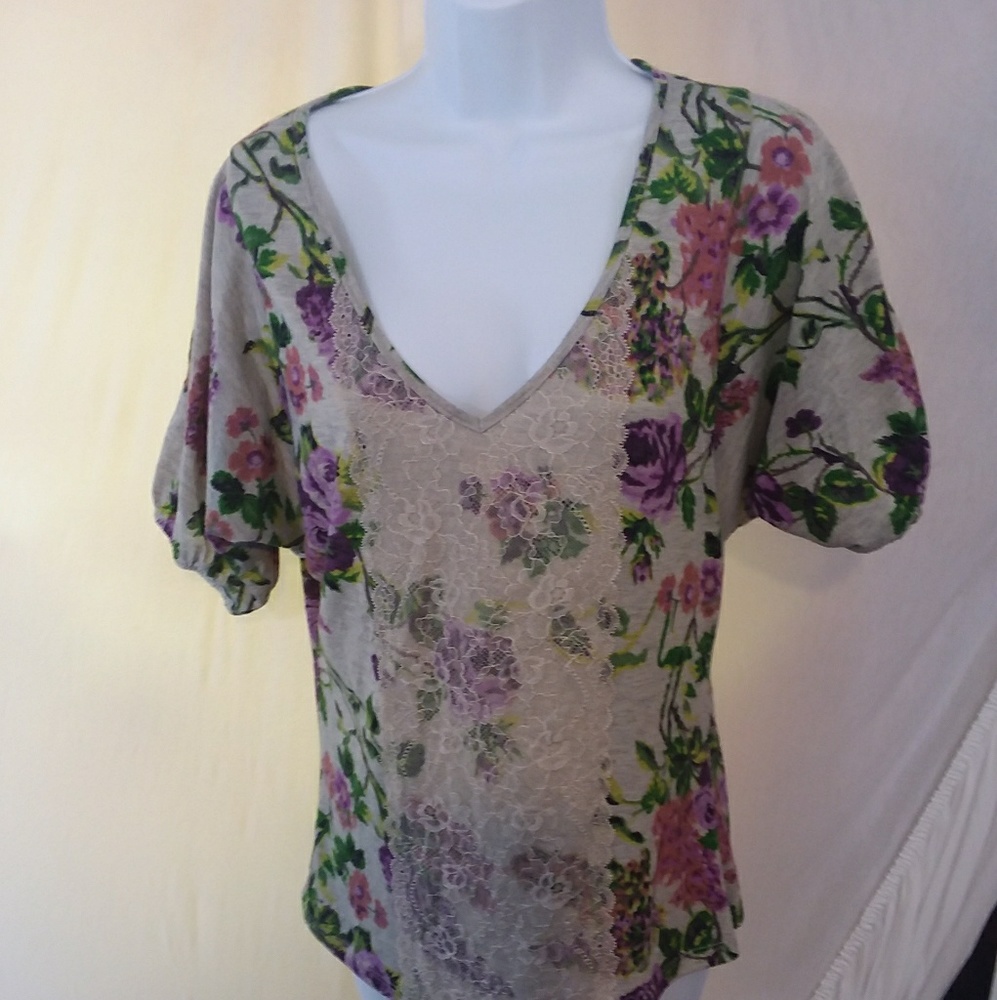 Ladies knit top